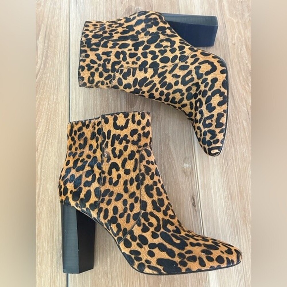 Banana Republic Animal Hair Booties 6.5 US